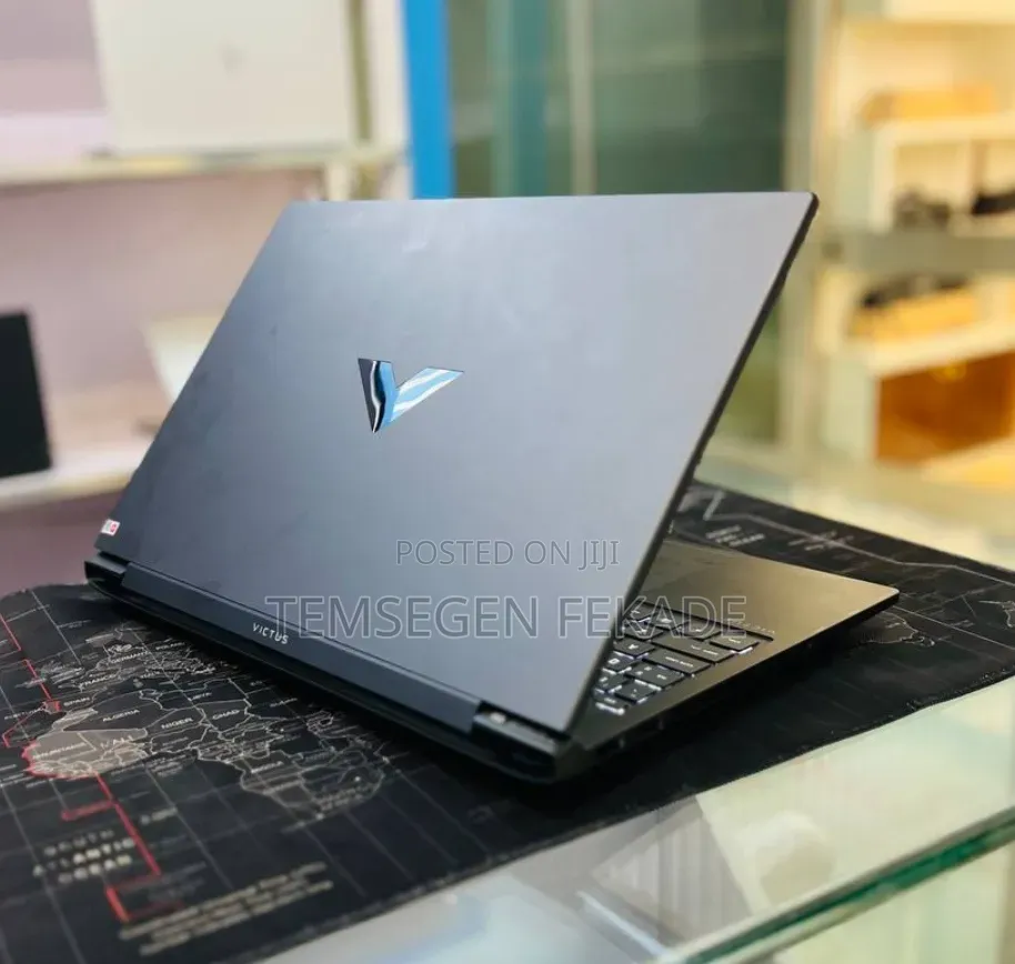 New Laptop HP Victus 16 16GB Intel Core i7 SSD 1T