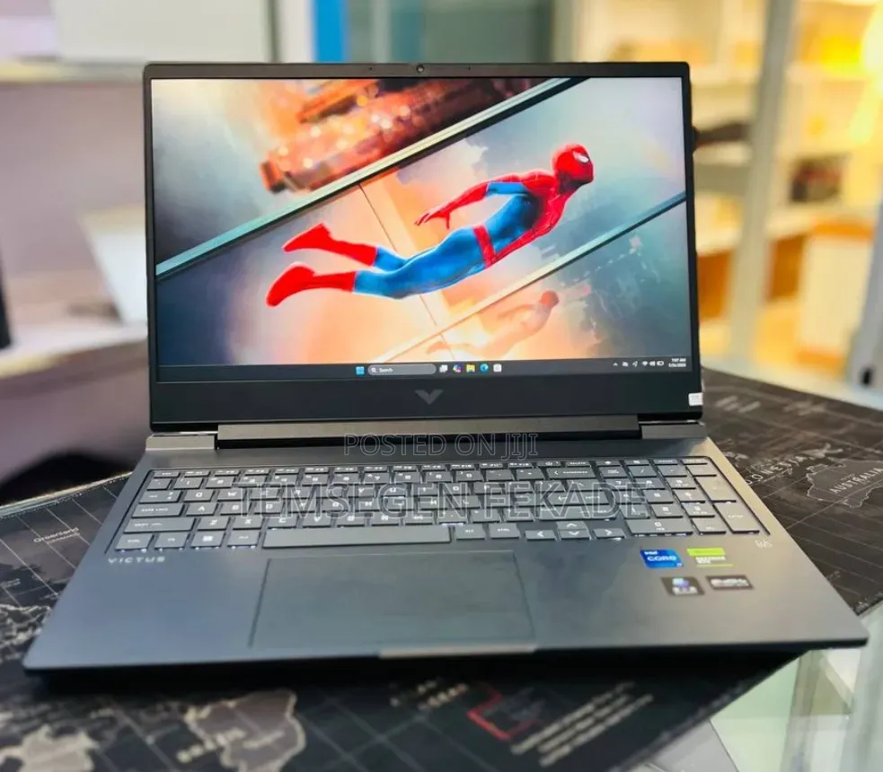 New Laptop HP Victus 16 16GB Intel Core i7 SSD 1T