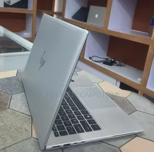 New Laptop HP EliteBook 840 G10 16GB Intel Core i5 SSD 512GB