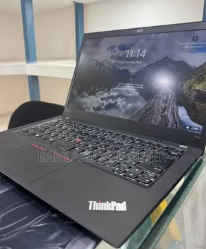 New Laptop Lenovo ThinkPad 10 8GB AMD Ryzen 5 SSD 256GB