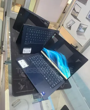 New Laptop HP OmniBook X Flip 14" 16GB Intel Core Ultra 5 SSD 512GB