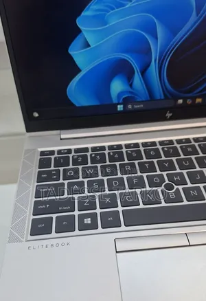 New Laptop HP EliteBook 840 G7 16GB Intel Core i5 SSD 512GB