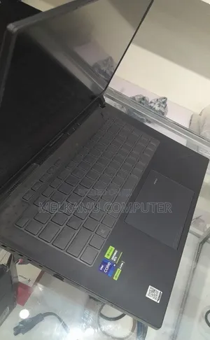 New Laptop Asus ROG Strix G16 16GB Intel Core i9 SSD 1T
