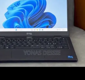 Laptop Dell Latitude 7420 16GB Intel Core i7 HDD+SSD 1T