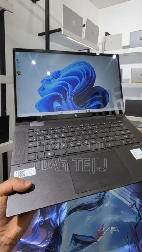 New Laptop HP Envy x360 16GB Intel Core i5 SSD 512GB