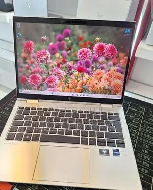 New Laptop HP EliteBook 830 G9 16GB Intel Core i5 SSD 512GB