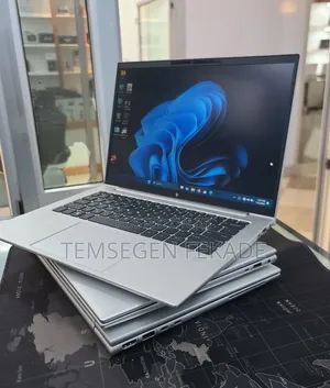 New Laptop HP EliteBook 840 G10 16GB Intel Core i7 SSD 512GB