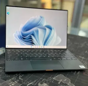 New Laptop Dell XPS 13 8GB Intel Core i5 SSD 512GB