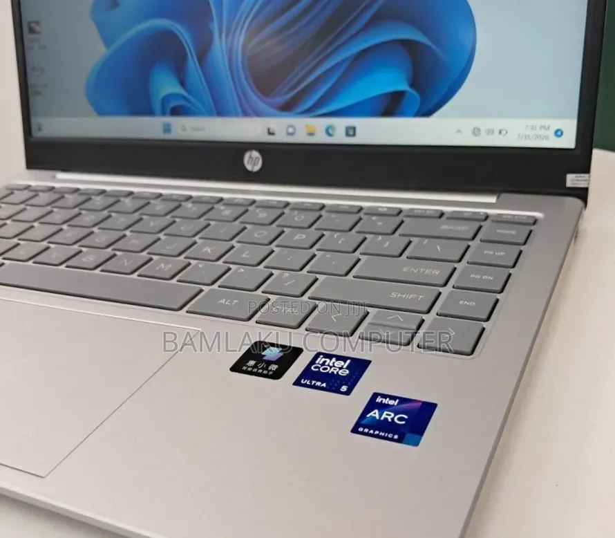 New Laptop HP Pavilion 15 16GB Intel Core Ultra 7 SSD 1T