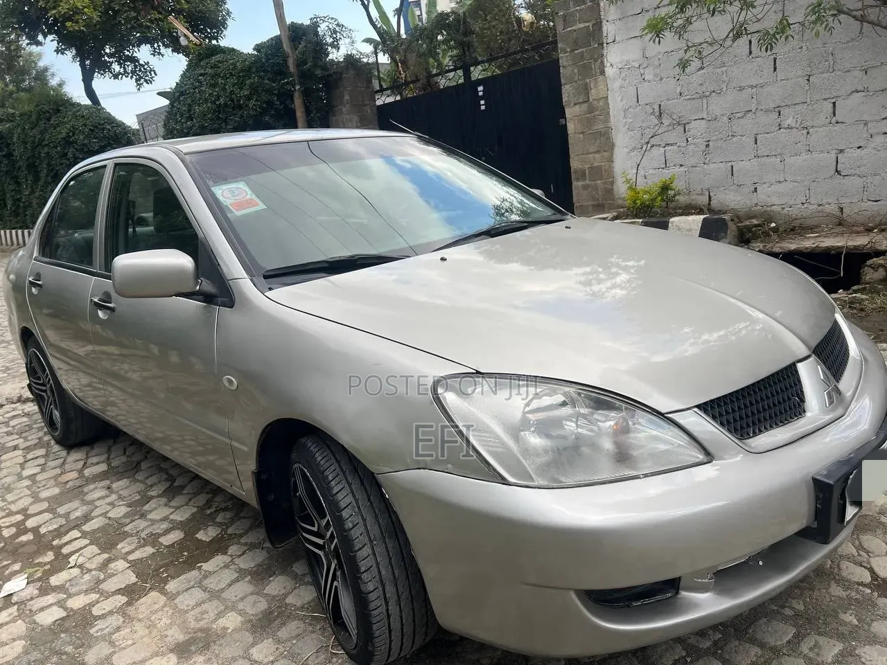 Mitsubishi Lancer 2009 Beige