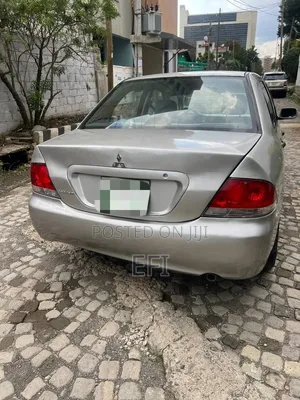 Mitsubishi Lancer 2009 Beige