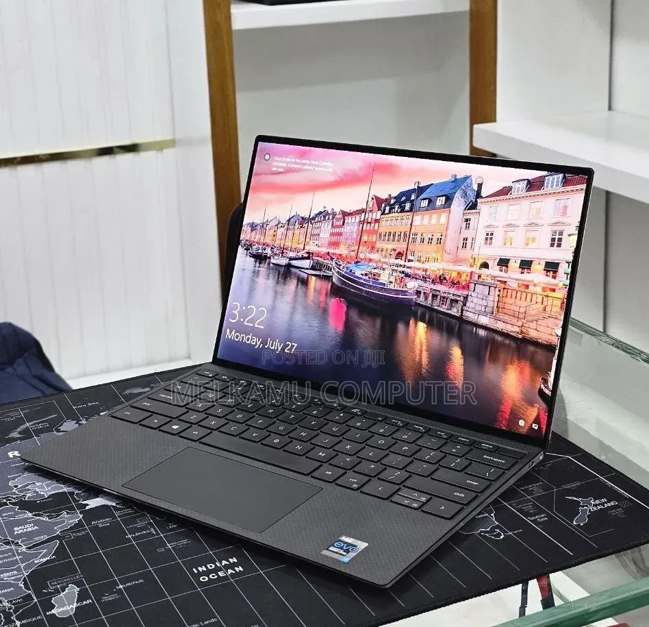 New Laptop Dell XPS 13 16GB Intel Core i7 SSD 512GB