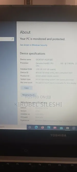 Laptop Toshiba 4GB HDD 256GB