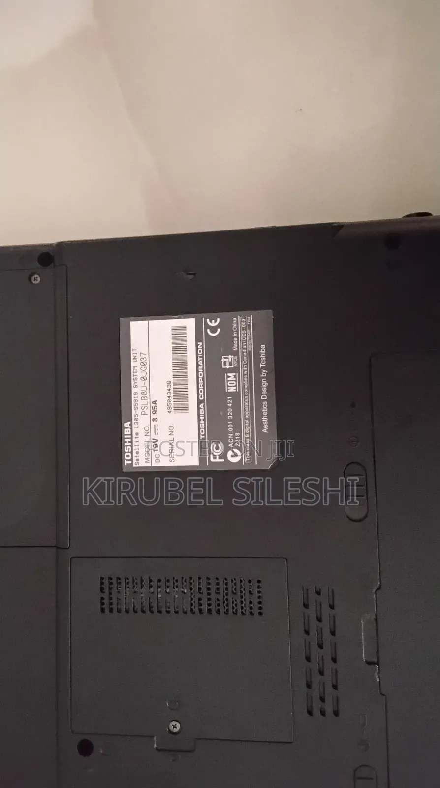 Laptop Toshiba 4GB HDD 256GB