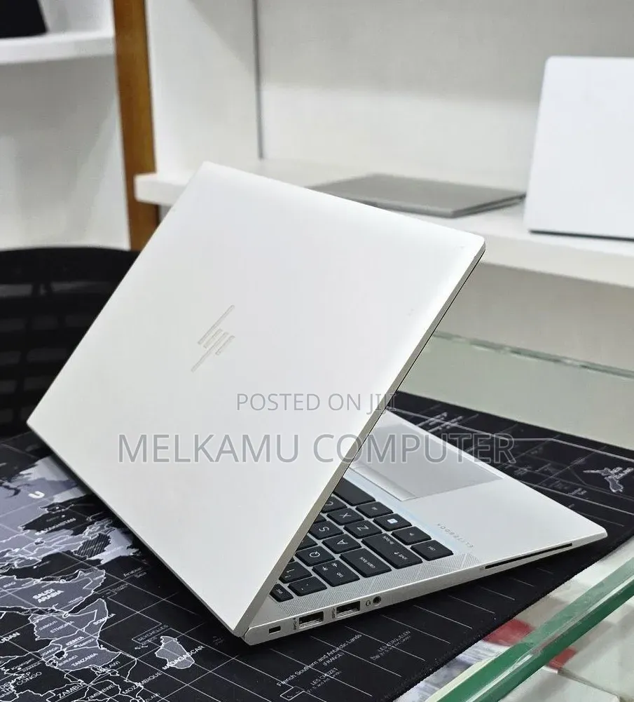 New Laptop HP EliteBook 845 G8 16GB AMD Ryzen 5 SSD 512GB