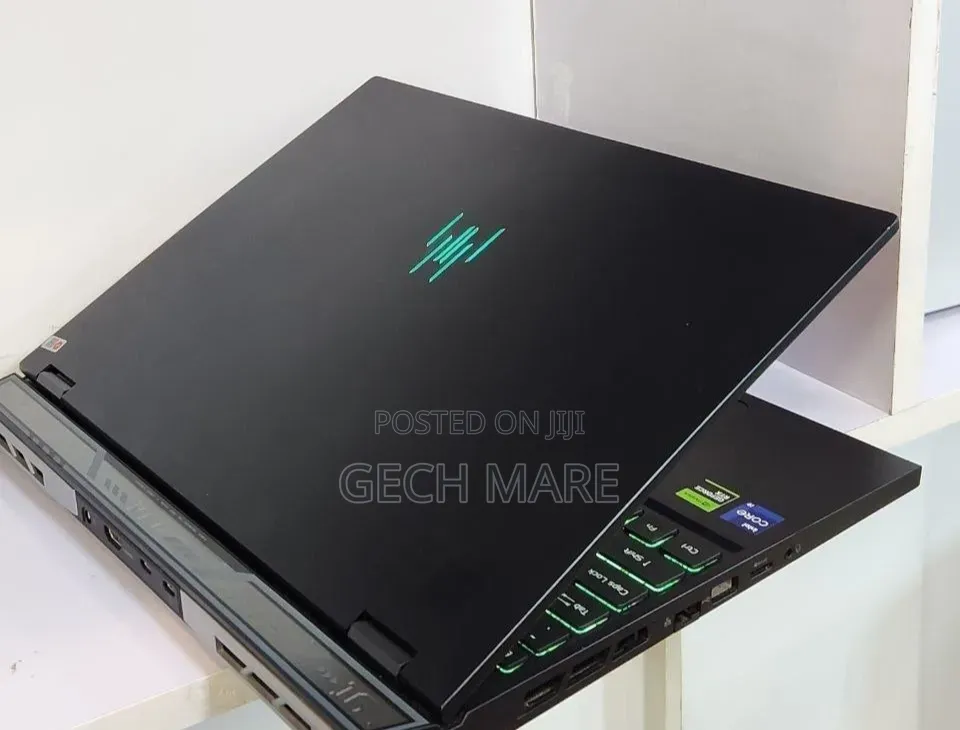 New Laptop Acer Predator Helios Neo 16 16GB Intel Core i9 SSD 1T