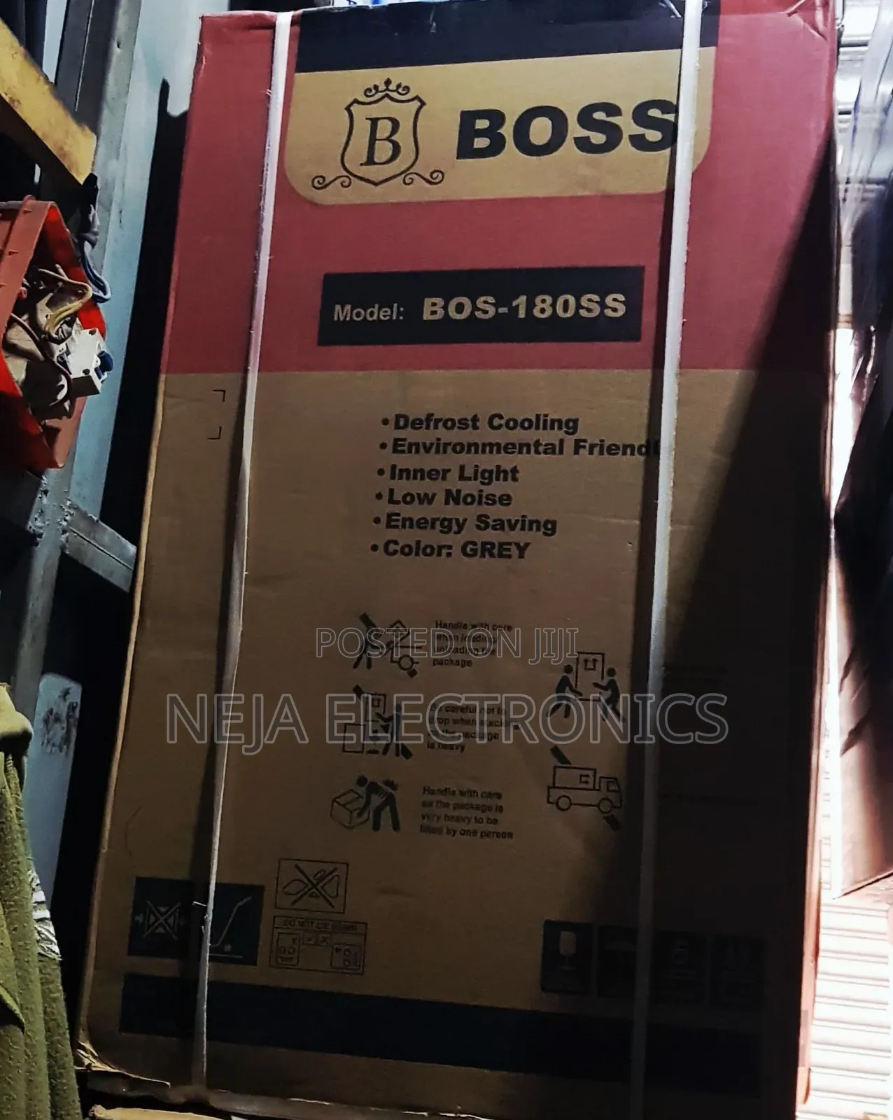 Boss Compact Refrigerator 90.Liter Delivery