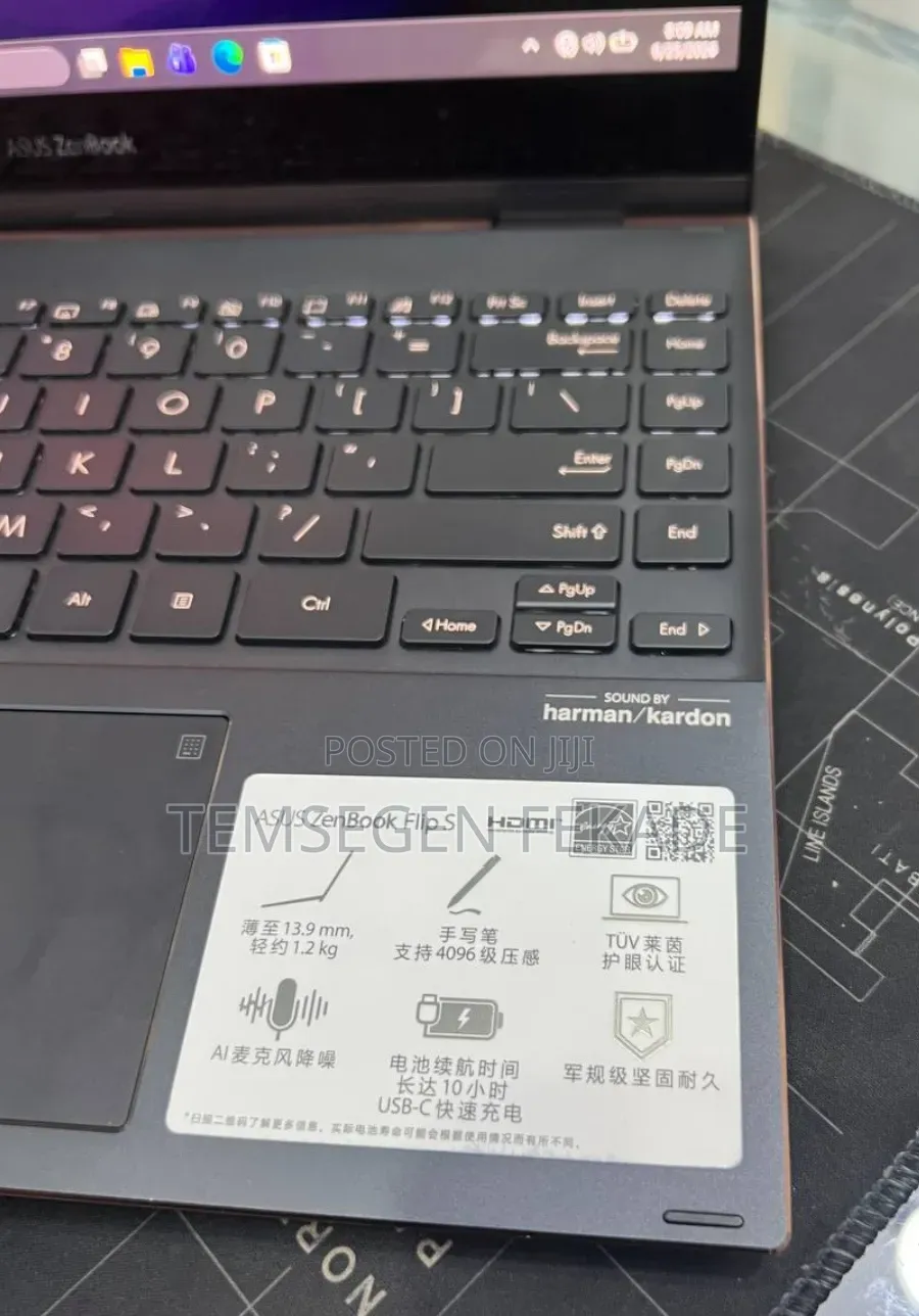 New Laptop Asus ZenBook Flip 14 UX461UA 16GB Intel Core i7 SSD 512GB