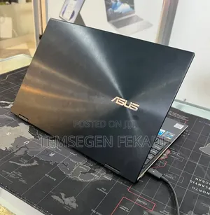 New Laptop Asus ZenBook Flip 14 UX461UA 16GB Intel Core i7 SSD 512GB