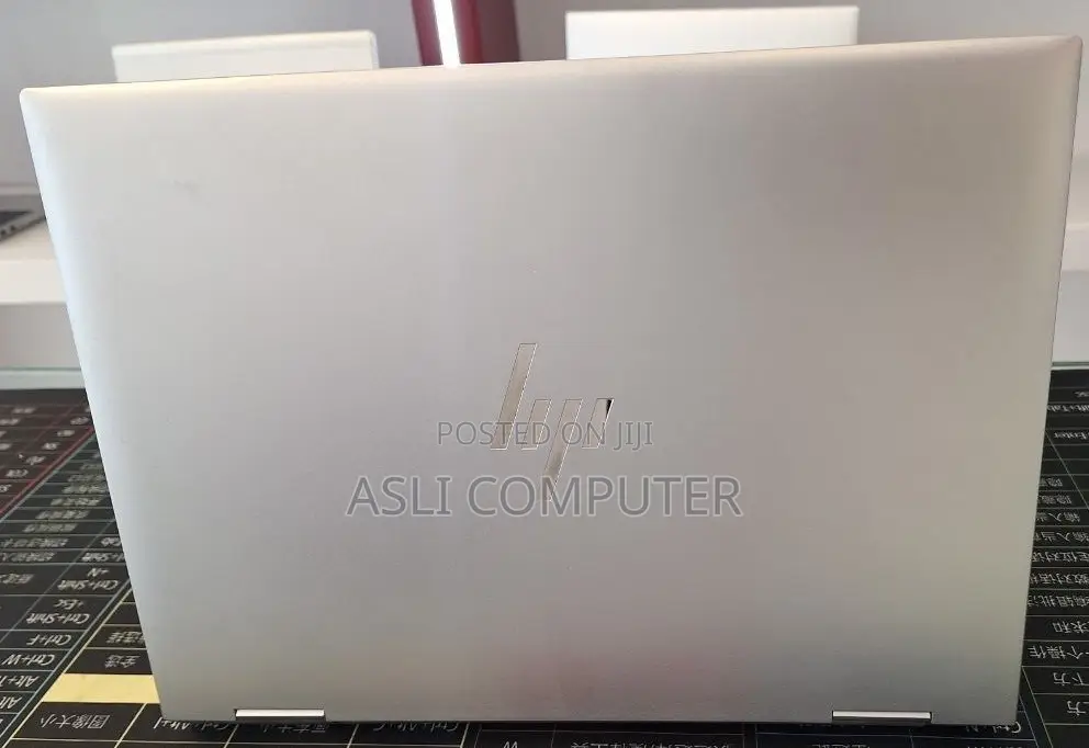 New Laptop HP EliteBook 830 G9 16GB Intel Core i5 SSD 512GB