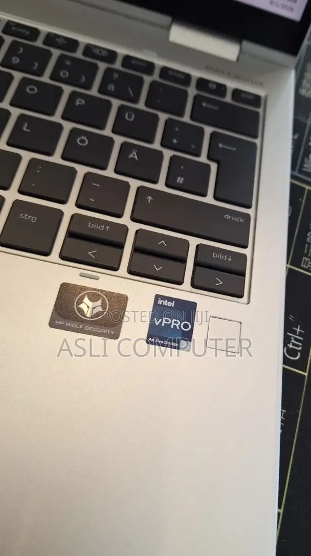 New Laptop HP EliteBook 830 G9 16GB Intel Core i5 SSD 512GB