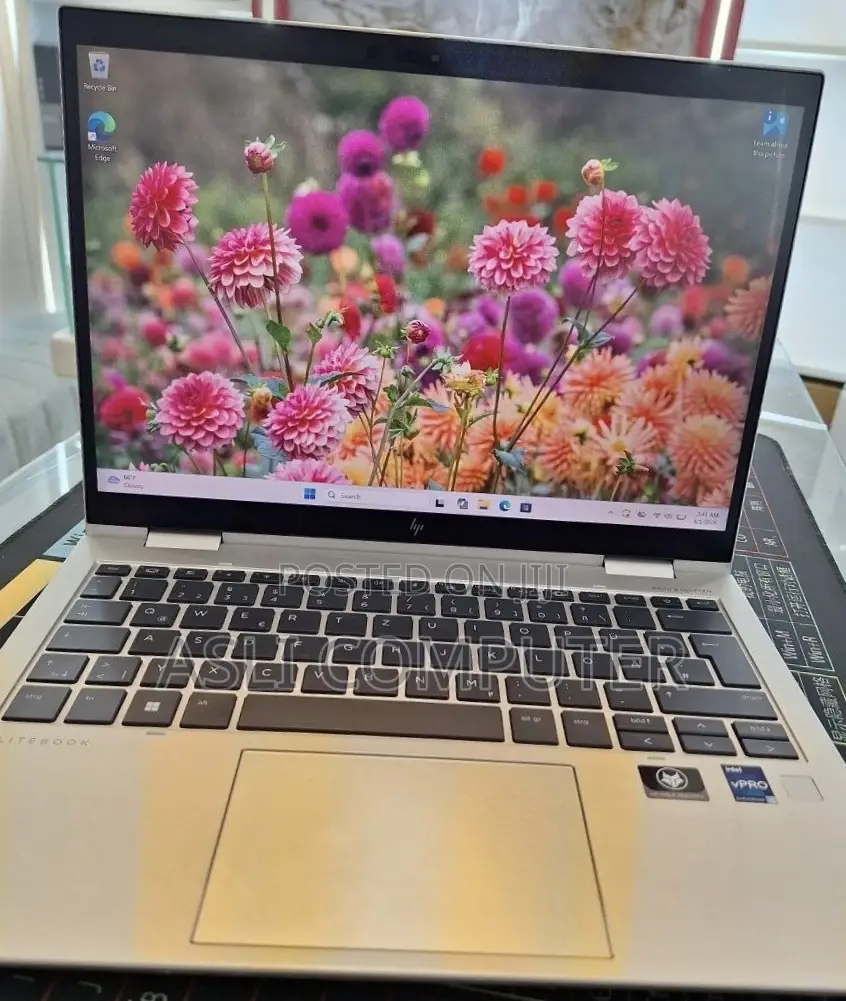New Laptop HP EliteBook 830 G9 16GB Intel Core i5 SSD 512GB