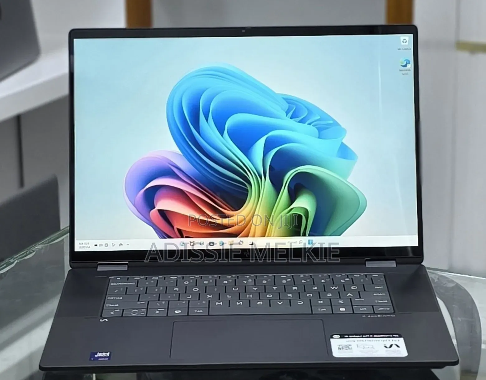 New Laptop HP OmniBook X Flip 16" 16GB Intel Core Ultra 7 SSD 1T
