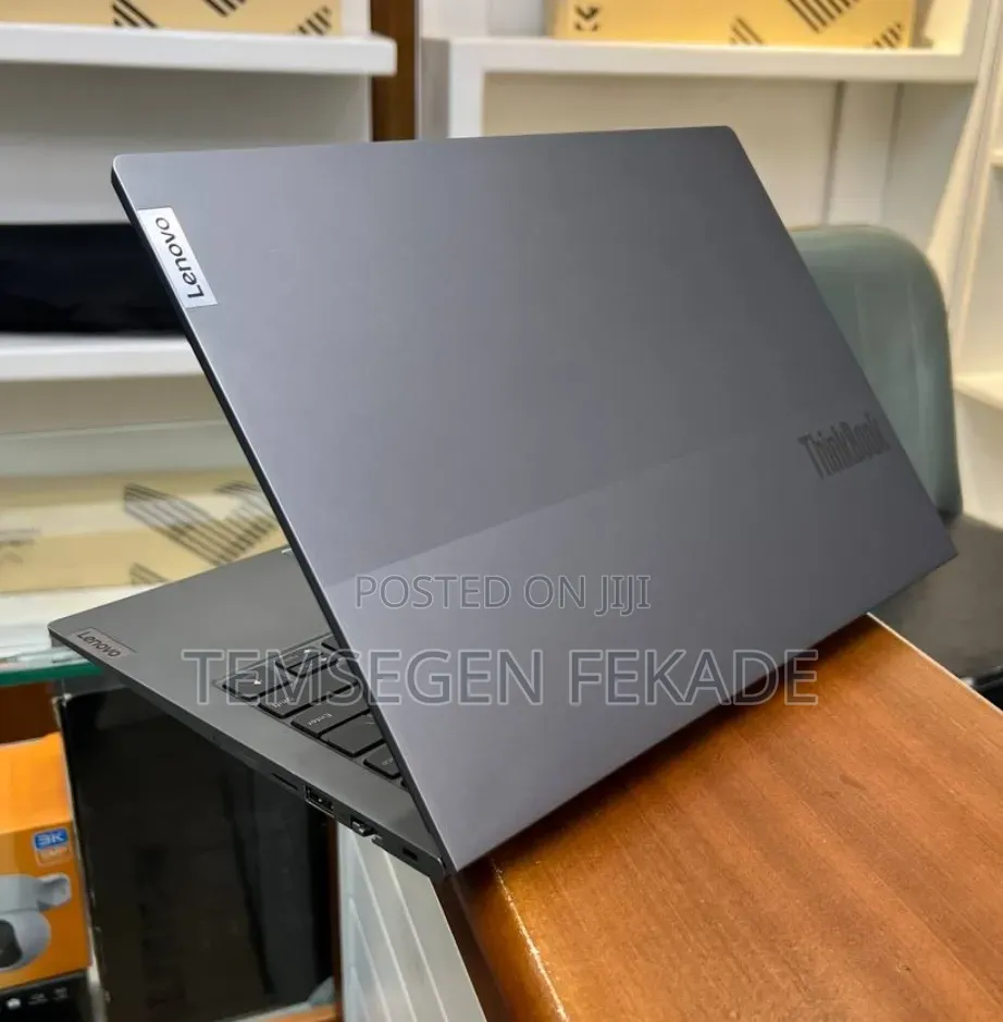 New Laptop Lenovo Thinkbook 14 16GB Intel Core i7 SSD 512GB