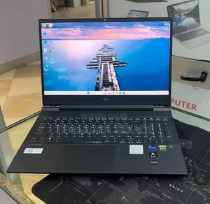 New Laptop HP Victus 16 16GB Intel Core i7 SSD 512GB