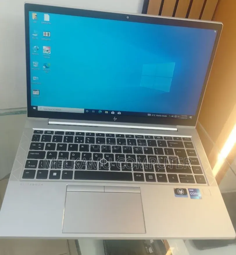 New Laptop HP EliteBook 840 G8 16GB Intel Core i7 SSD 512GB