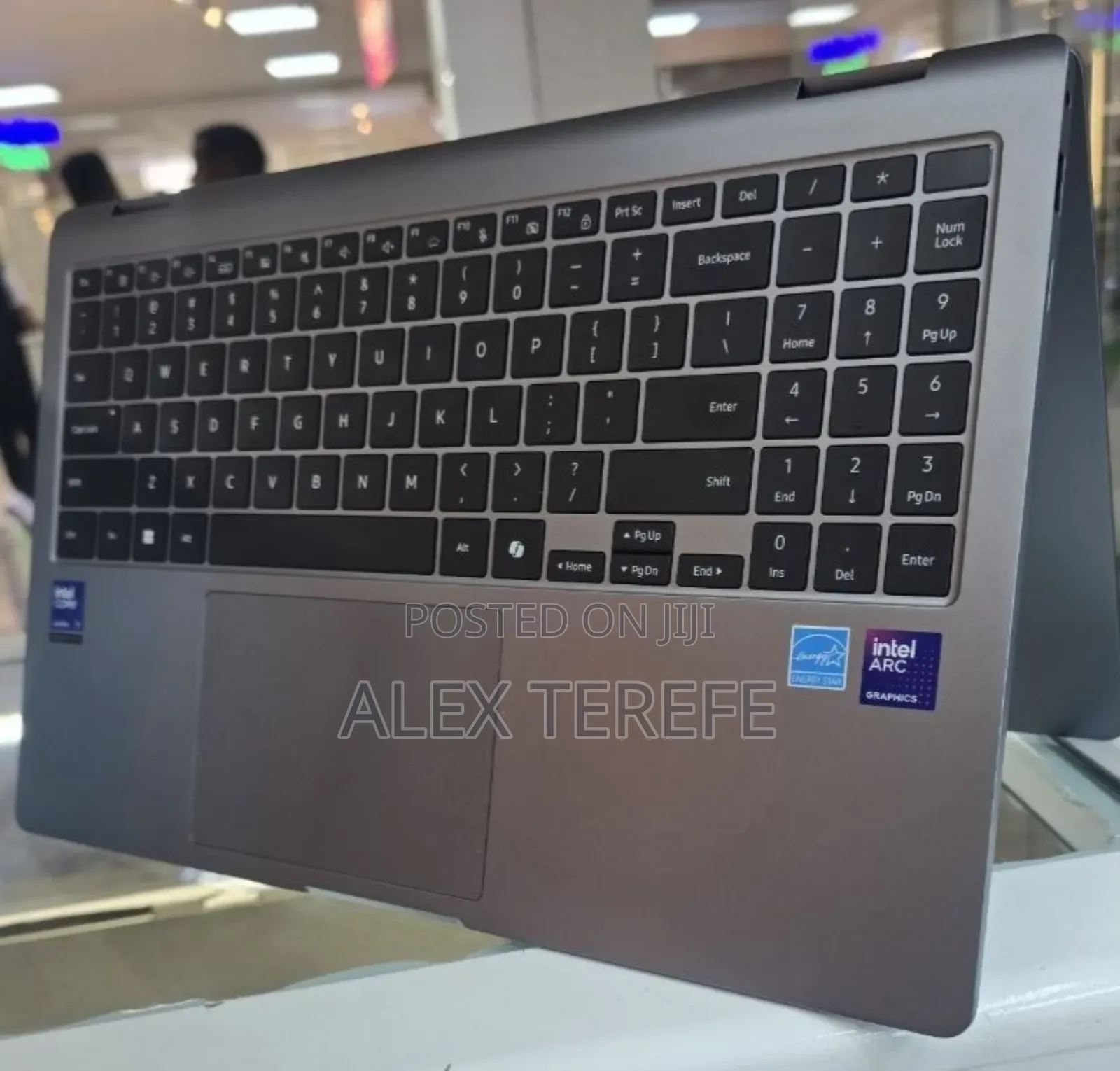 New Laptop Samsung Galaxy Book4 Ultra 16GB Intel Core Ultra 7 SSD 512GB