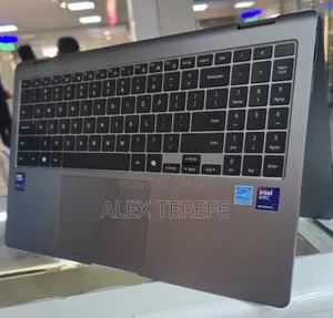 New Laptop Samsung Galaxy Book4 Ultra 16GB Intel Core Ultra 7 SSD 512GB