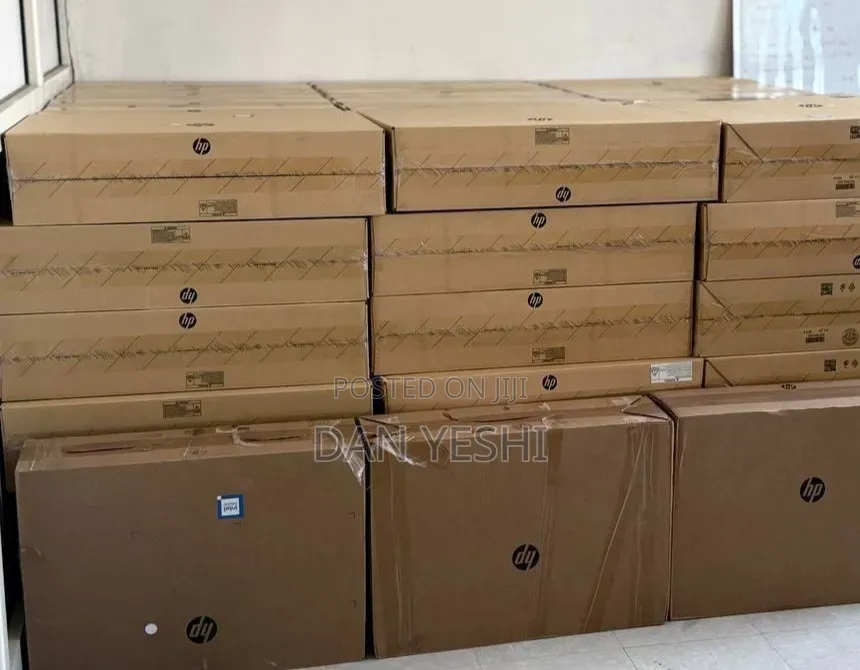 New HP 200 G4 22 All-in-One 16GB Intel Core i7 SSD 512GB