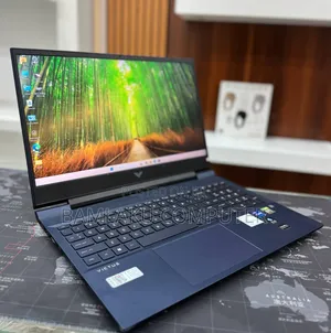 New Laptop HP Victus 16 16GB Intel Core i7 SSD 512GB