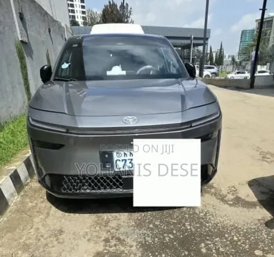 Toyota bZ3 2025 Gray