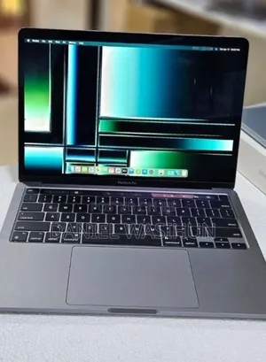 New Laptop Apple MacBook Pro 2022 M2 8GB Intel Core M2 SSD 256GB