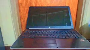 Laptop HP 8GB AMD Ryzen 3 HDD+SSD 1T