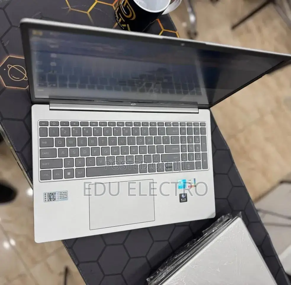 New Laptop HP Stream Notebook 16GB Intel Core i5 SSD 1T