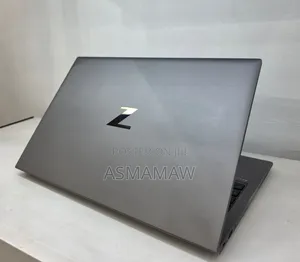 New Laptop HP ZBook Firefly G8 16GB Intel Core i7 SSD 512GB