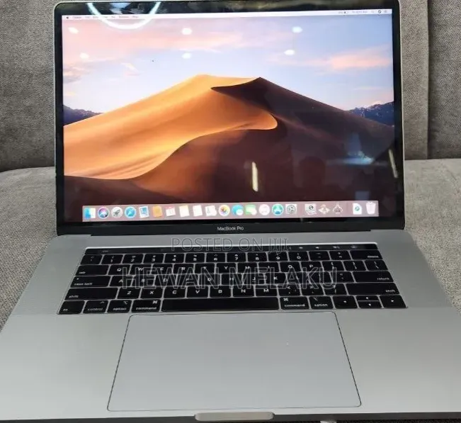 New Laptop Apple MacBook Pro 2019 32GB Intel Core i9 SSD 1T