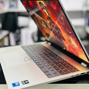 New Laptop HP 16GB Intel Core 7 SSD 512GB