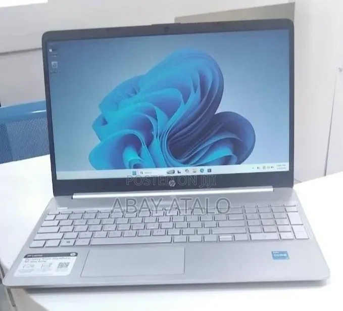 New Laptop HP Stream Notebook 16GB Intel Core i5 SSD 256GB
