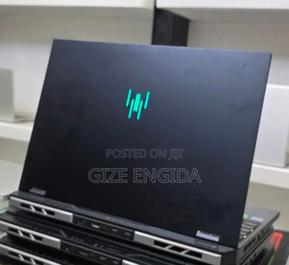 New Laptop Acer Predator Helios Neo 16 16GB Intel Core i9 SSD 1T