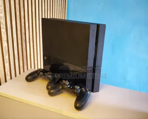 PS4 Fat – Excellent Condition | Warranty Available