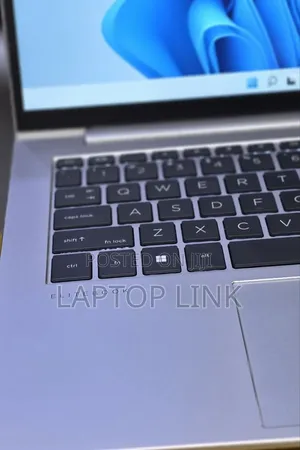 New Laptop HP EliteBook 840 G10 16GB Intel Core i7 SSD 512GB