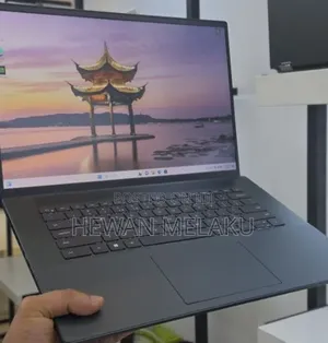 New Laptop Dell Inspiron 15 16GB Intel Core i7 SSD 512GB