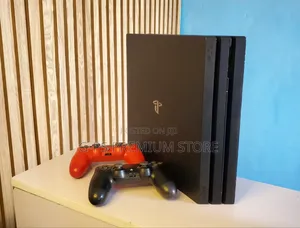 PlayStation 4 Pro Model | 2 Original Joystick ጋር | FC 26 የተጫነበት