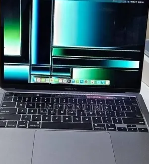 New Laptop Apple MacBook Pro 2022 M2 8GB Apple M2 SSD 256GB