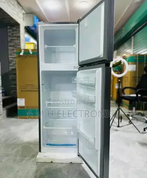 Hisense 560L Refrigerator