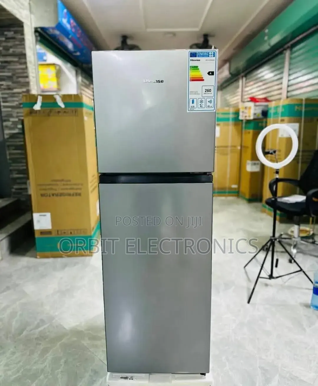 Hisense 560L Refrigerator